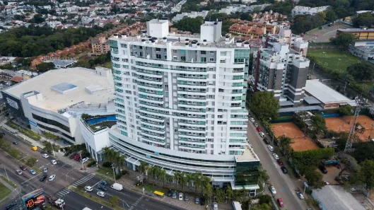 Sala Comercial para alugar, 27m² no Três Figueiras, Porto Alegre