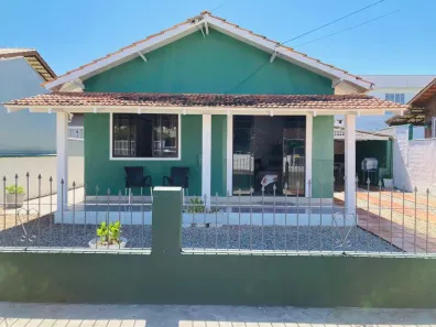 Casa com 3 Quartos à venda, 92m² no Centro, Penha