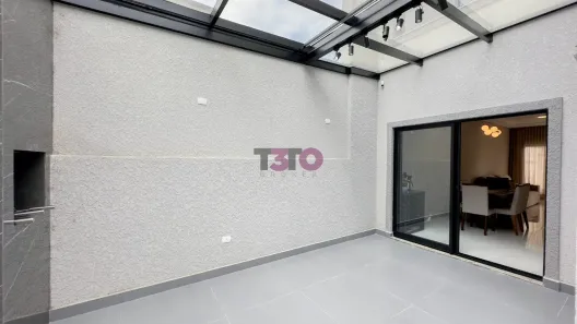 Sobrado com 4 Quartos à venda, 154m² no Uberaba, Curitiba
