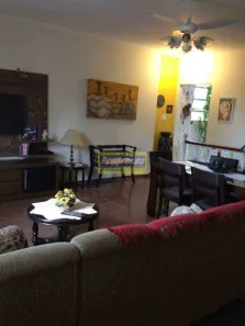 Casa com 3 Quartos à venda, 146m² no Embaré, Santos