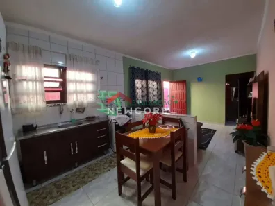 Casa com 2 Quartos à venda, 70m² no Balneario Itaguaí, Mongaguá