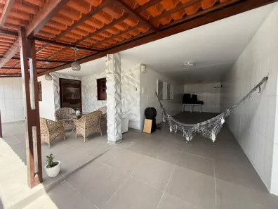 Casa com 3 Quartos à venda, 200m² no Cidade Universitária, Maceió