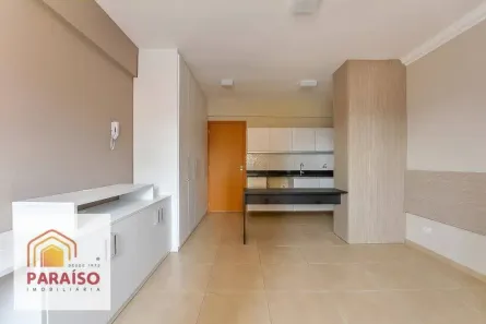 Apartamento com 1 Quarto para alugar, 29m² no Centro, Curitiba