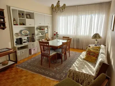 Apartamento com 3 Quartos à venda, 120m² no Centro Histórico, Porto Alegre