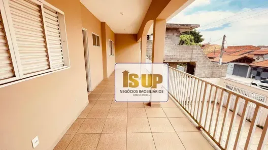 Sobrado com 3 Quartos à venda, 212m² no Santa Cecília, Paulínia