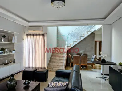 Casa de Condomínio com 4 Quartos à venda, 230m² no Vila Aviação, Bauru