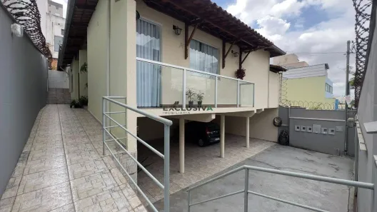 Casa de Condomínio com 2 Quartos à venda, 60m² no Cabral, Contagem