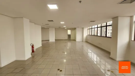 Imóvel Comercial para alugar, 318m² no Funcionários, Belo Horizonte