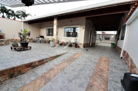 Casa com 3 Quartos à venda, 280m² no Jardim Barra de Jangadas, Peruíbe