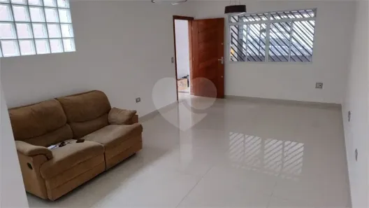 Sobrado com 5 Quartos à venda, 220m² no Vila Guarani (Z Sul), São Paulo