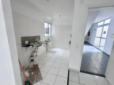 Apartamento com 2 Quartos à venda, 45m² no Maraponga, Fortaleza