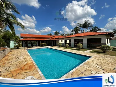 Fazenda/Sítio com 3 Quartos à venda, 1500m² no Dona Catarina, Mairinque