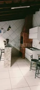 Casa com 3 Quartos à venda, 200m² no Jardim Brasília, Uberlândia
