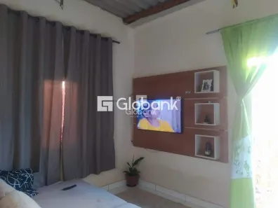 Casa com 2 Quartos à venda, 60m² no Vila Oliveira, Montes Claros