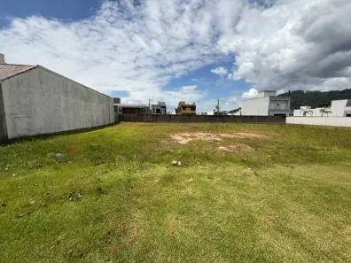 Lote/Terreno à venda, 180m² no Beira Rio, Biguaçu