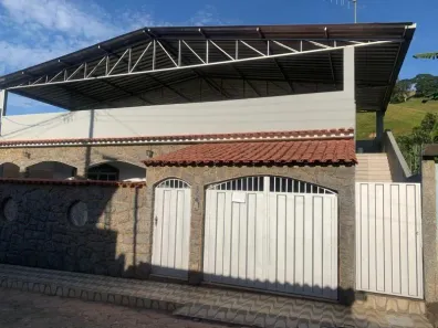 Casa com 3 Quartos à venda, 200m² no , Mercês