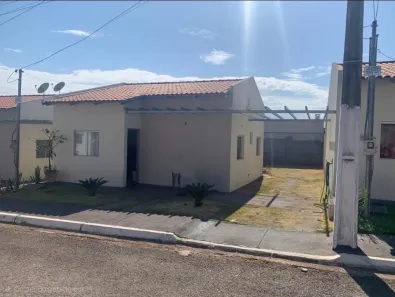 Casa com 2 Quartos para alugar, 55m² no Fazenda São Domingos, Goiânia