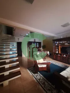 Sobrado com 3 Quartos à venda, 240m² no Vila Humaitá, Santo André