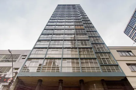 Imóvel Comercial à venda, 55m² no Centro, Curitiba