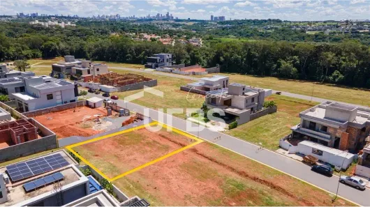 Lote/Terreno à venda, 432m² no Jardins França, Goiânia