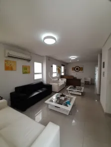 Sobrado com 6 Quartos à venda, 224m² no Vila Guarani, Jundiaí