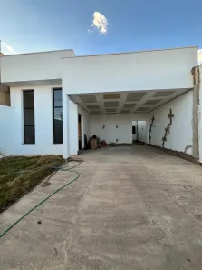Casa com 3 Quartos à venda, 170m² no Jardim Brasília, Uberlândia