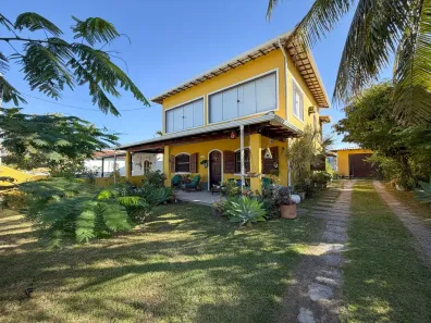 Casa com 4 Quartos à venda, 279m² no Canal (Praia Seca), Araruama
