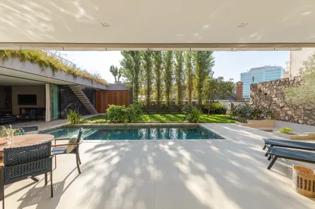 Casa com 4 Quartos à venda, 640m² no Chácara das Pedras, Porto Alegre