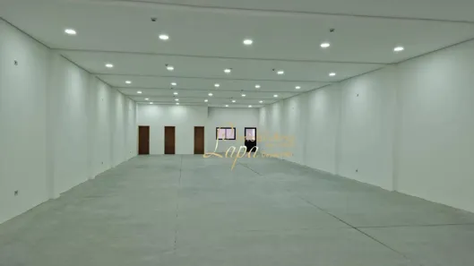 Galpão/Depósito/Armazém para alugar, 400m² no Vila Romana, São Paulo