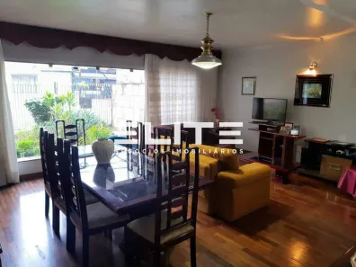 Casa com 4 Quartos à venda, 396m² no Vila Bastos, Santo André