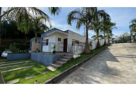 Casa de Condomínio com 2 Quartos para alugar, 99m² no Jardim Ana Estela, Carapicuíba