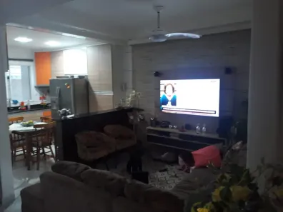 Casa de Condomínio com 2 Quartos à venda, 101m² no Parque São Vicente, São Vicente