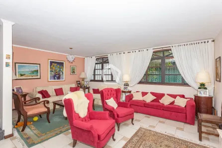 Casa com 3 Quartos à venda, 234m² no Jardim Petrópolis, São Paulo