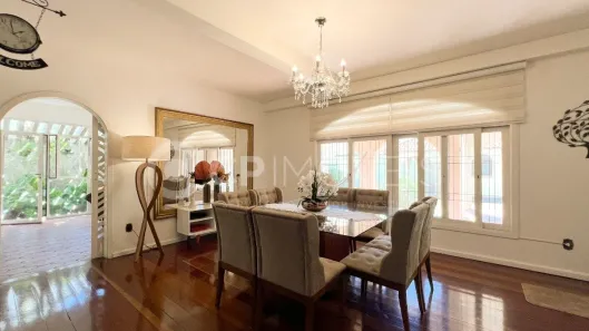 Casa com 6 Quartos para alugar, 546m² no Jardim Itu, Porto Alegre
