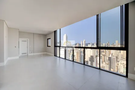 Apartamento com 4 Quartos à venda, 135m² no Centro, Balneário Camboriú