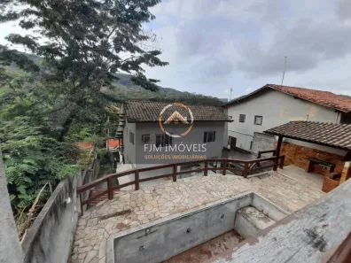 Casa com 3 Quartos à venda, 750m² no Engenho do Mato, Niterói