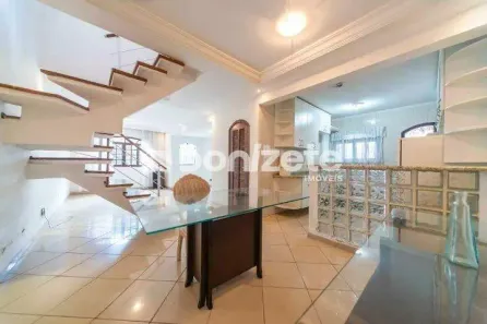 Sobrado com 3 Quartos à venda, 160m² no Parque Jaçatuba, Santo André