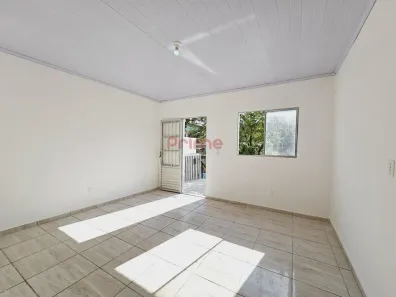 Casa com 2 Quartos para alugar, 60m² no Mantiqueira, Belo Horizonte