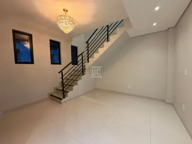 Sobrado com 2 Quartos à venda, 170m² no Rio Madeira, Porto Velho