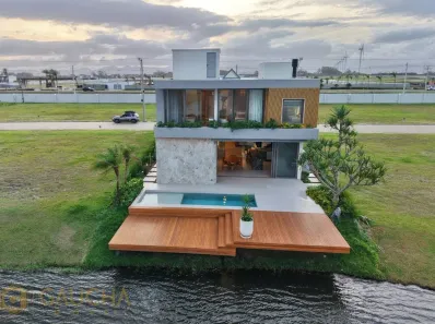 Casa de Condomínio com 5 Quartos à venda, 357m² no XANGRI-LÁ, Xangri-lá