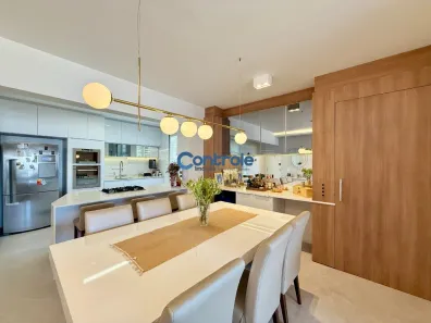 Apartamento com 3 Quartos à venda, 118m² no Canto, Florianópolis
