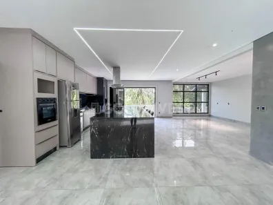 Casa com 5 Quartos à venda, 250m² no Souza Cruz, Brusque