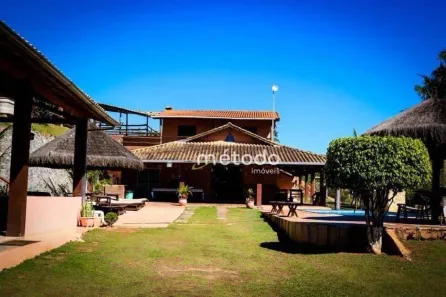 Fazenda/Sítio com 7 Quartos à venda, 880m² no , Guararema
