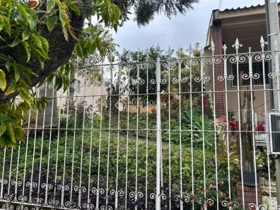 Lote/Terreno à venda, 300m² no Jardim Lindóia, Porto Alegre