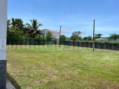 Lote/Terreno à venda, 360m² no Jaconé (Sampaio Correia), Saquarema