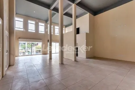 Ponto Comercial para alugar, 400m² no Tristeza, Porto Alegre