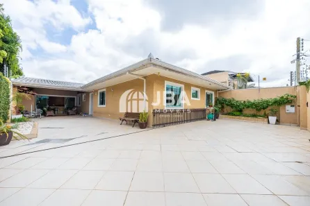 Casa com 3 Quartos à venda, 190m² no Santa Quitéria, Curitiba