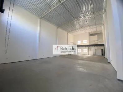 Galpão/Depósito/Armazém para alugar, 300m² no Jardim Peri Peri, São Paulo