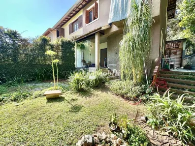 Casa de Condomínio com 3 Quartos à venda, 127m² no Jardim Ana Estela, Carapicuíba