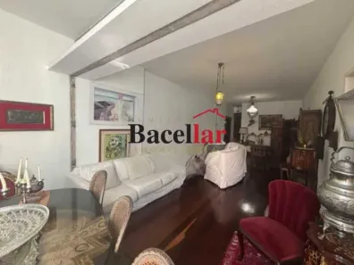 Apartamento com 2 Quartos à venda, 120m² no Copacabana, Rio de Janeiro